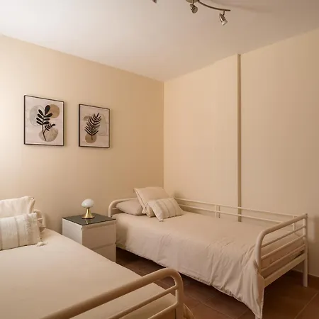 Con Vistas En Playa Paraiso, Adeje أذيخي